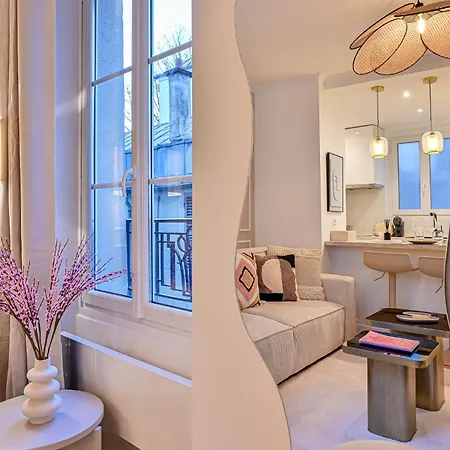Appartement Eiffel- Perfect Location Parijs