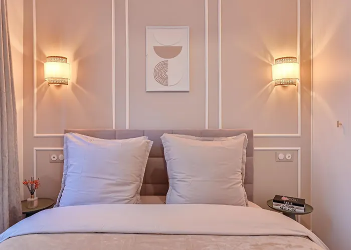 Appartement Eiffel- Perfect Location *